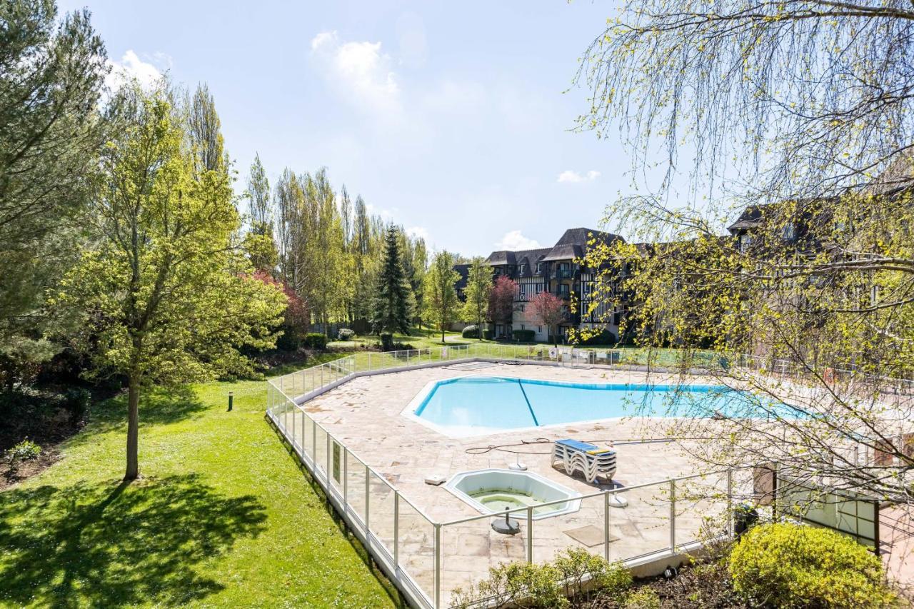 Ferienwohnung Le Swing Deauville Exterior foto